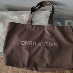 2 ONER ACTIVE TOTE BAGS Package of 2 No Longer Available online